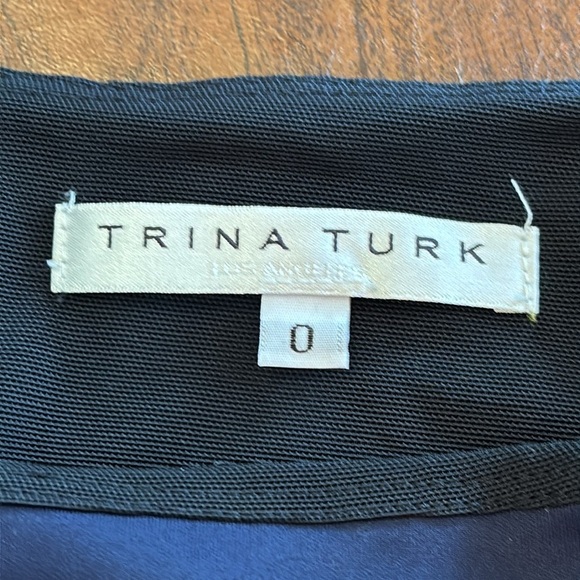 Trina Turk Enliven Cold Shoulder Navy Blue Bodycon Dress Size 0 - Picture 5 of 6